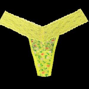 Victorias Secret Christmas Lace Thong panty One Size medium yellow floral